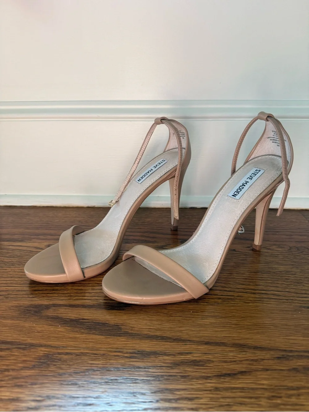 Steve Madden Ankle Strap Block Heel Sandals (Nude) | Good Condition